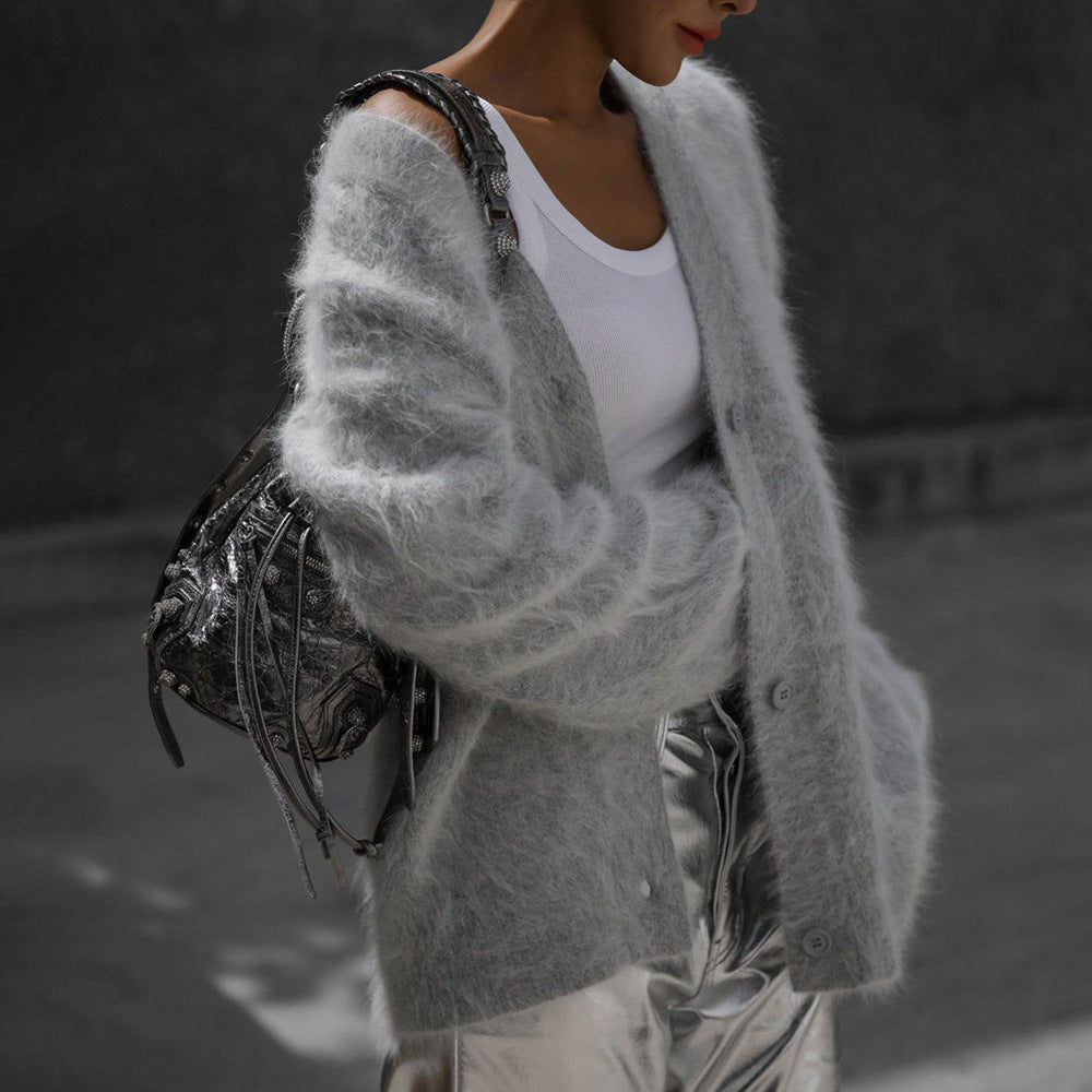 Ivy V-Neck Cardigan detail